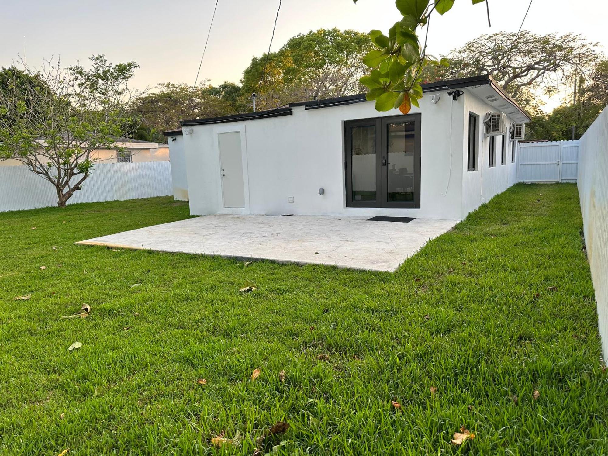 Holiday home Modern 3b And 1b Near Um And Dadeland Mall